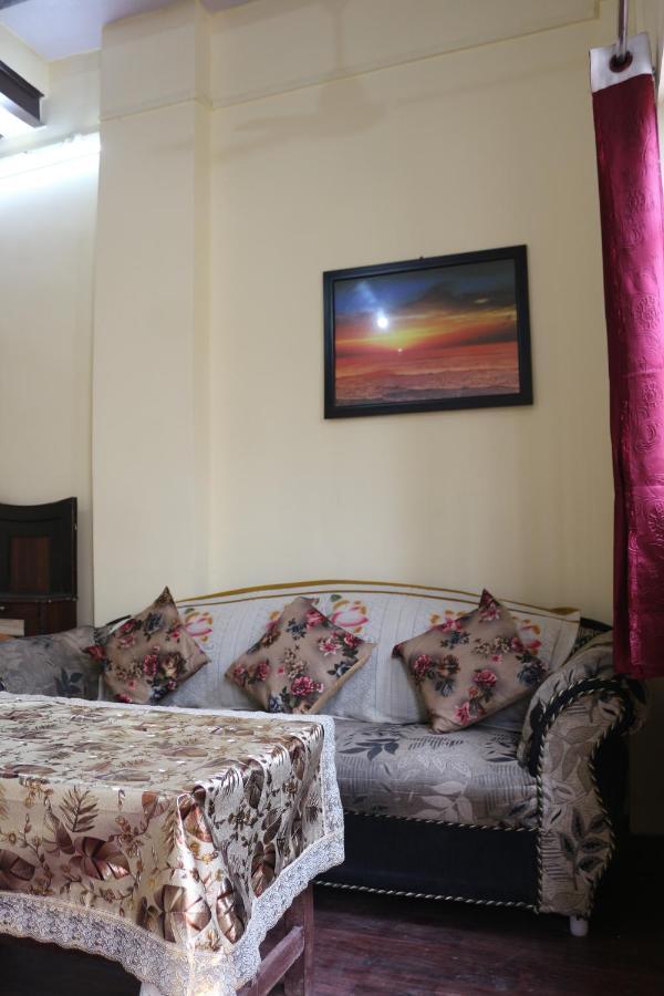 Mother Hostel พาราณสี ภายนอก รูปภาพ